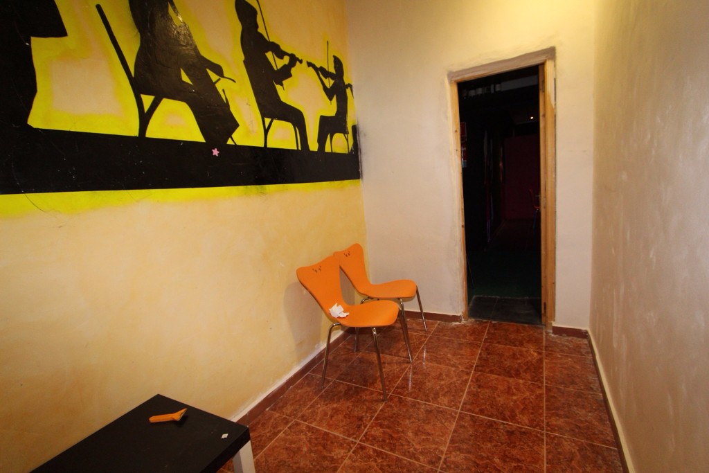 Commercial property in Guardamar del Segura, Alicante, Spain 314 sq.m. No. 80230