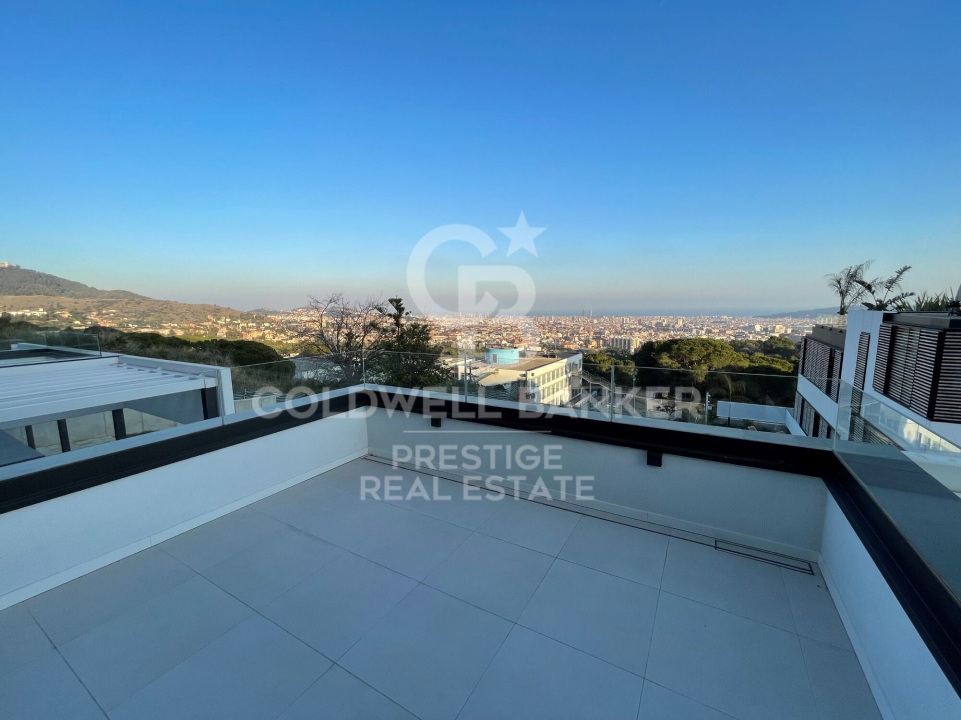 Talo Barcelona, Espanja 5 makuuhuonetta, 545 m2 No. 160533