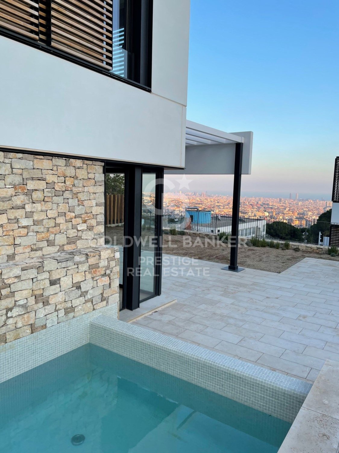 Talo Barcelona, Espanja 5 makuuhuonetta, 545 m2 No. 160533