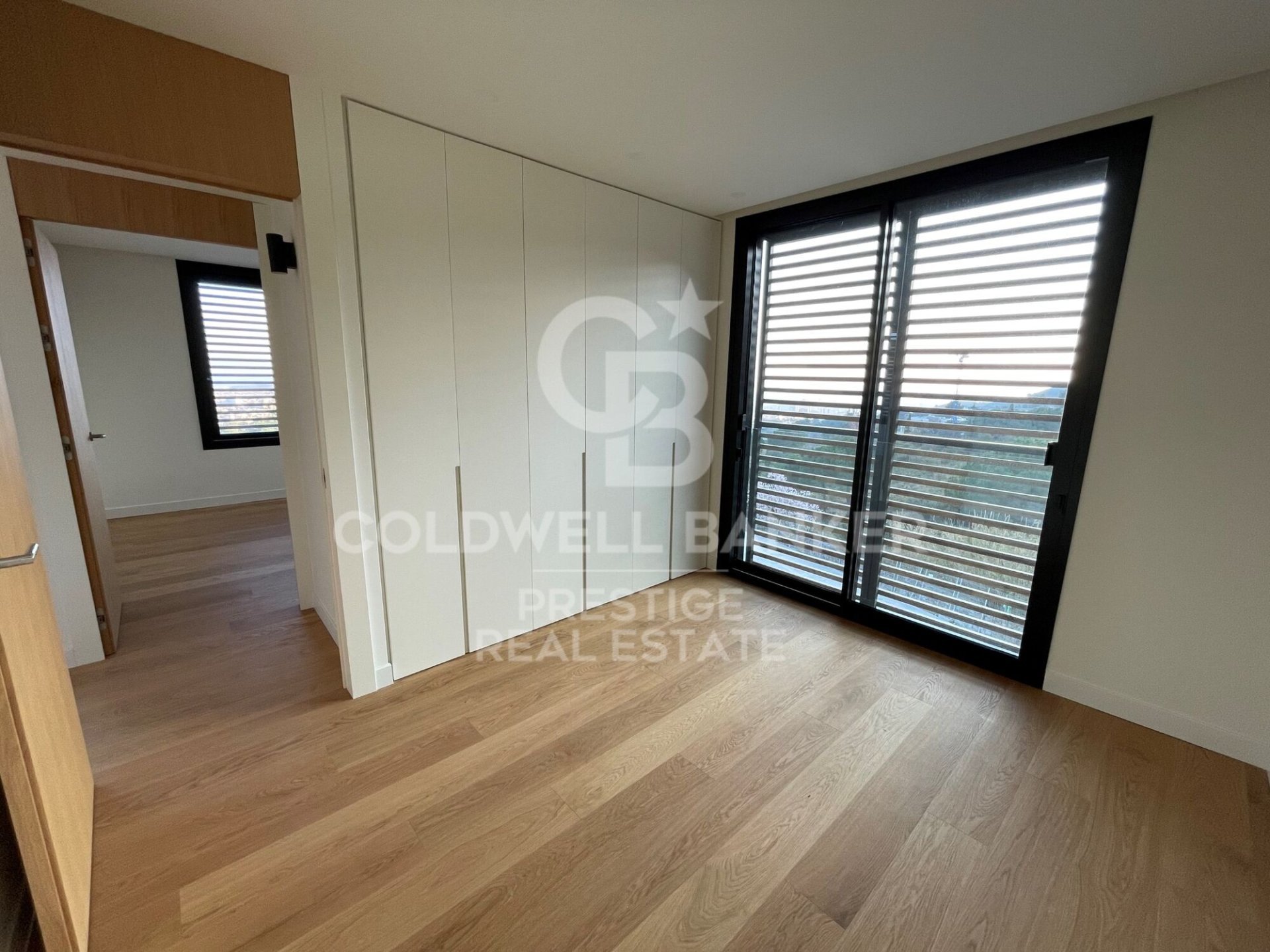 Talo Barcelona, Espanja 5 makuuhuonetta, 545 m2 No. 160533