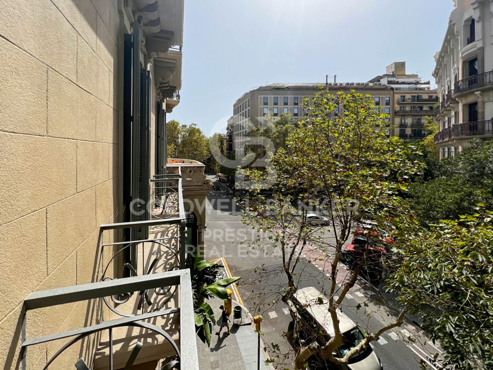 Huoneisto Barcelona, Espanja 3 makuuhuonetta, 196 m2 No. 160529