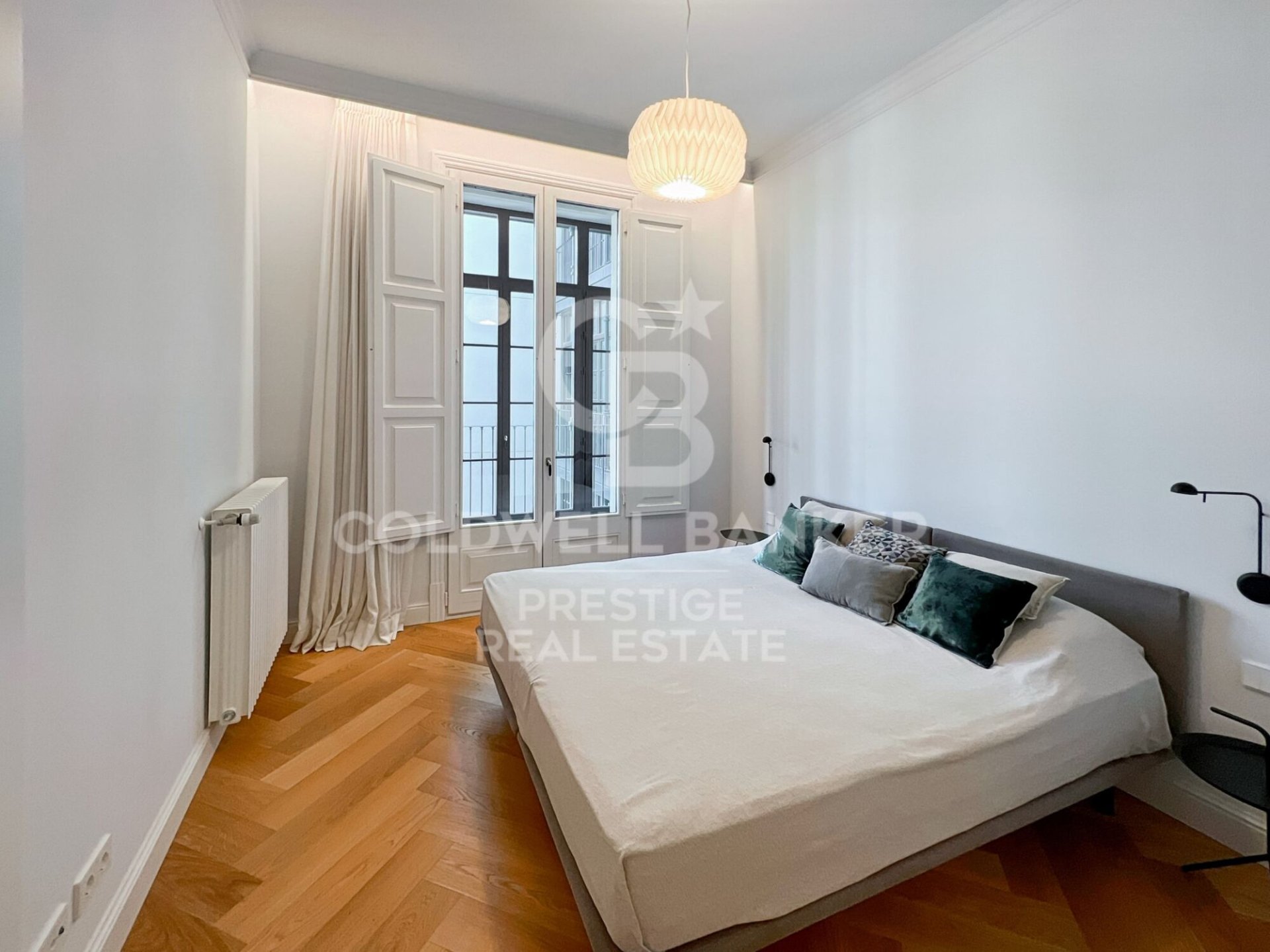 Huoneisto Barcelona, Espanja 3 makuuhuonetta, 196 m2 No. 160529