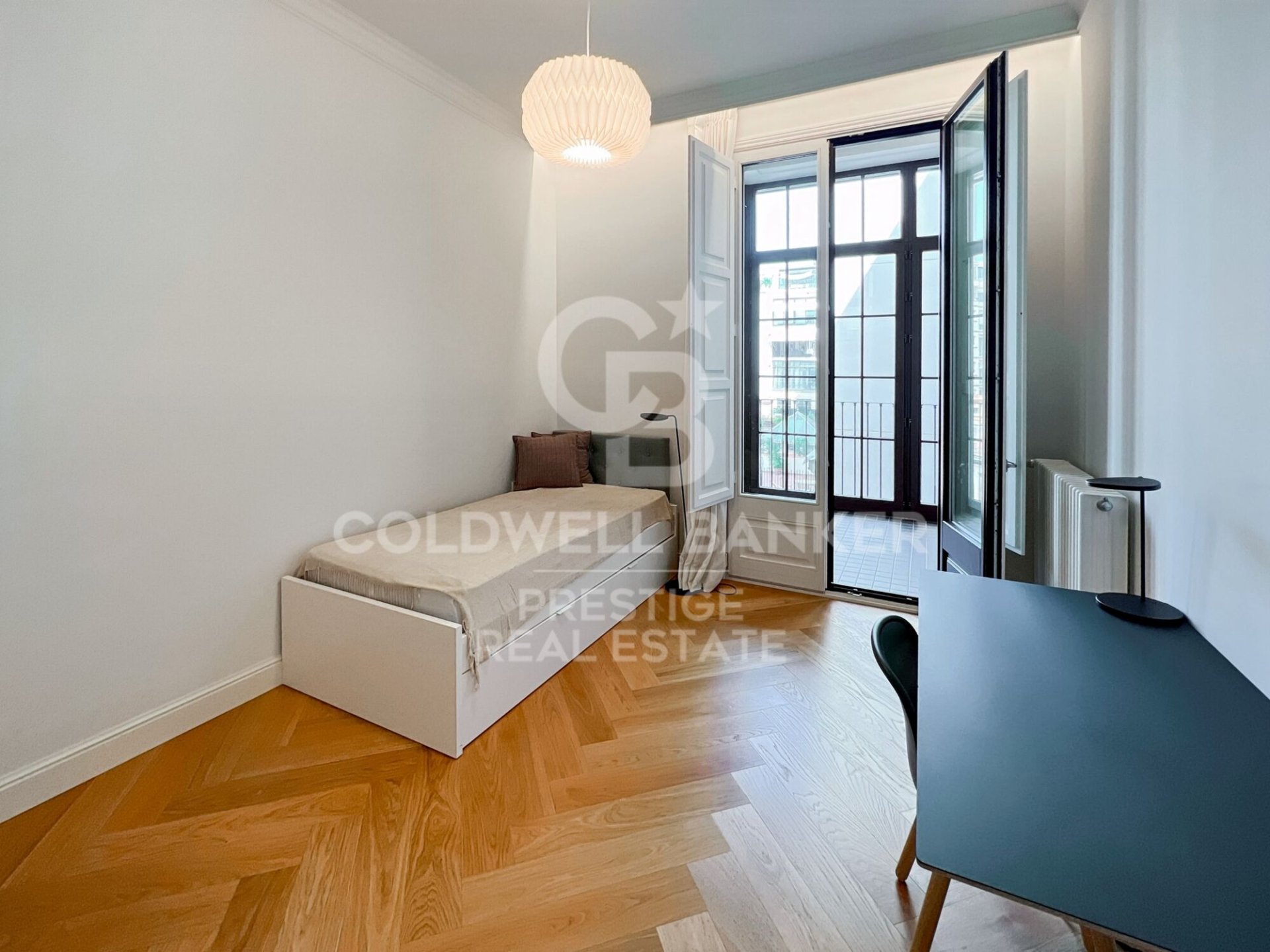 Huoneisto Barcelona, Espanja 3 makuuhuonetta, 196 m2 No. 160529