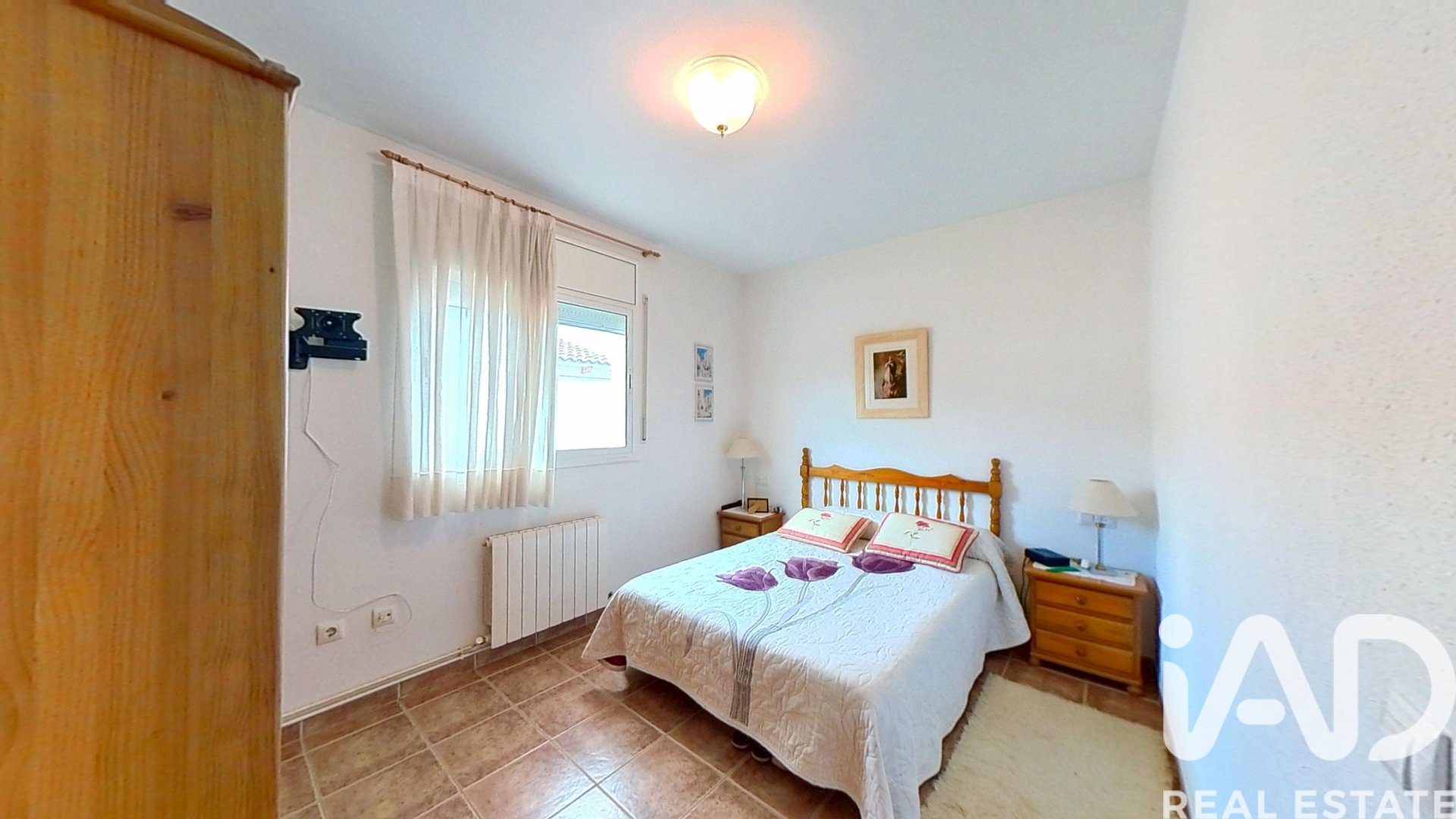 Hus i El Vendrell, Tarragona, Spanien 4 sovrum, 218 kvm. Nr. 173190