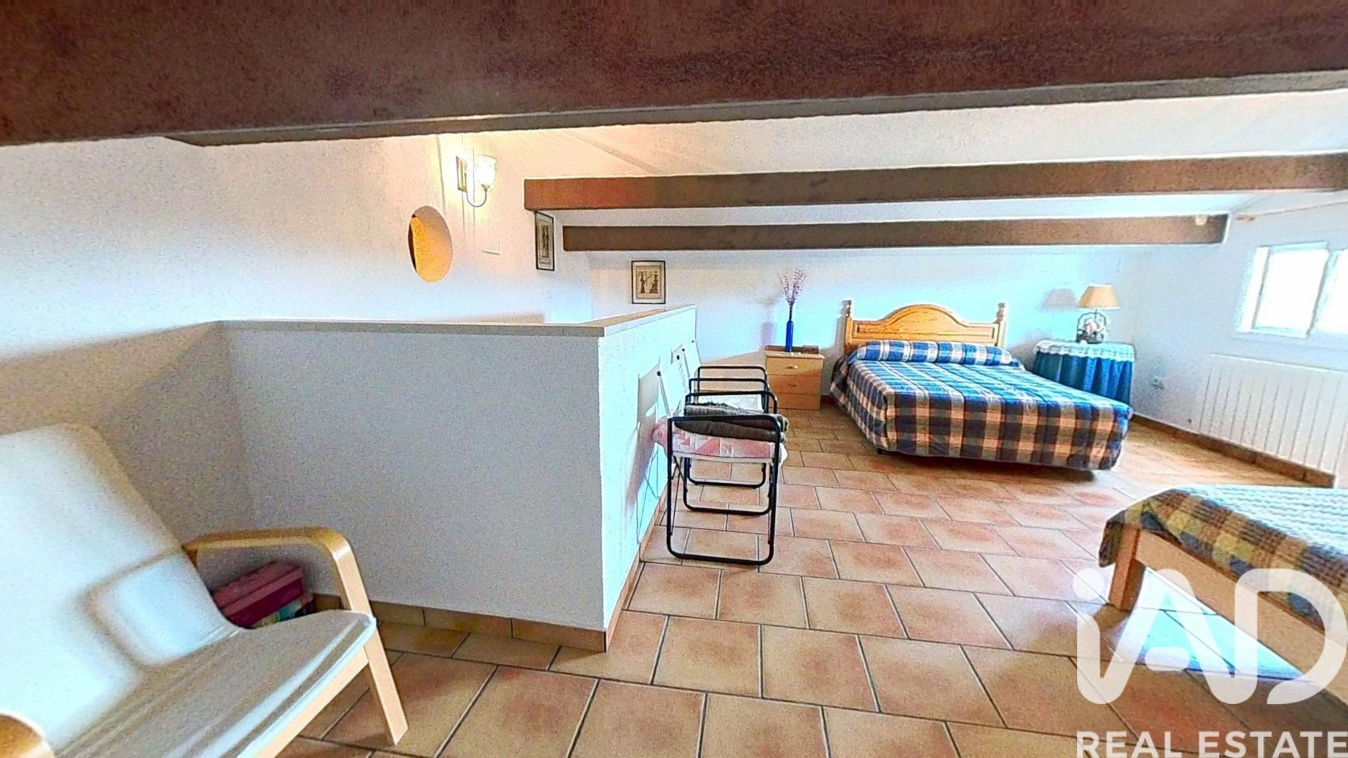 Hus i El Vendrell, Tarragona, Spanien 4 sovrum, 218 kvm. Nr. 173190