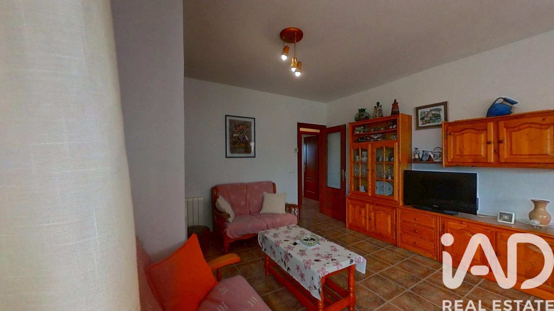 Hus i El Vendrell, Tarragona, Spanien 4 sovrum, 218 kvm. Nr. 173190