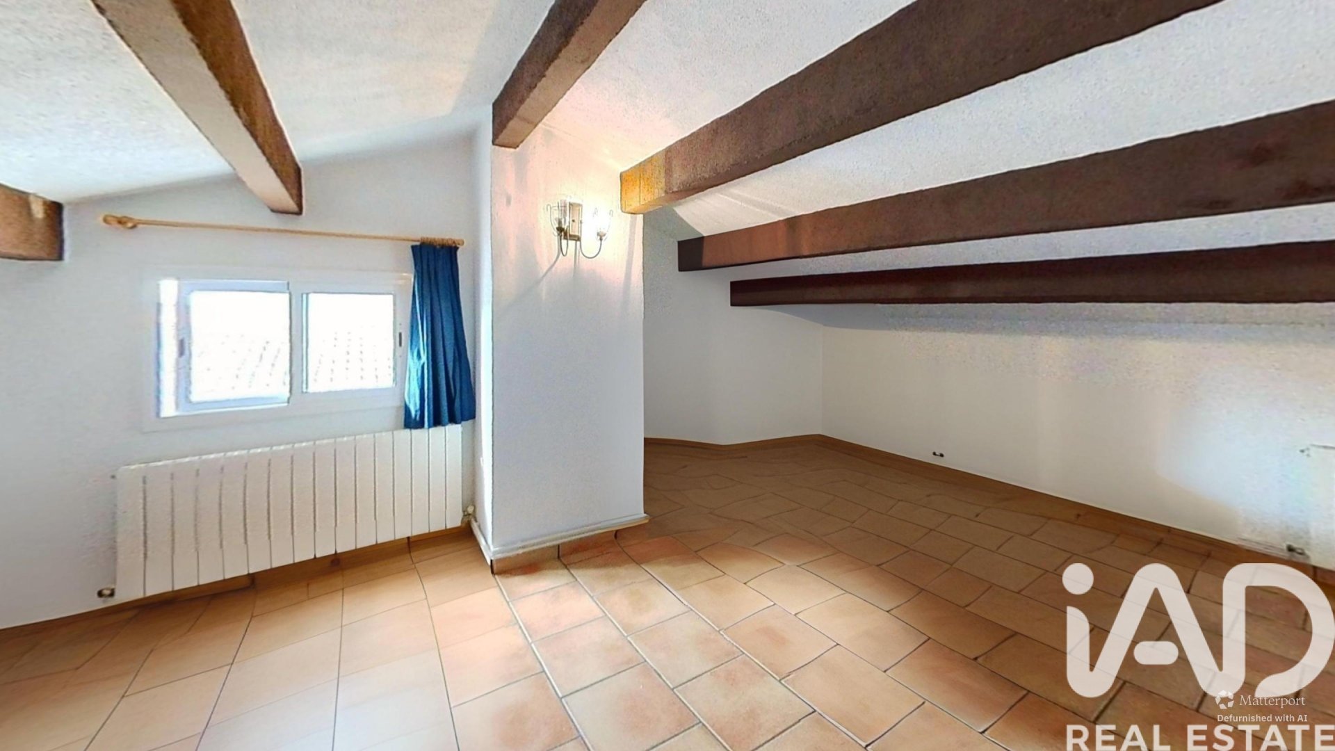 Hus i El Vendrell, Tarragona, Spanien 4 sovrum, 218 kvm. Nr. 173190