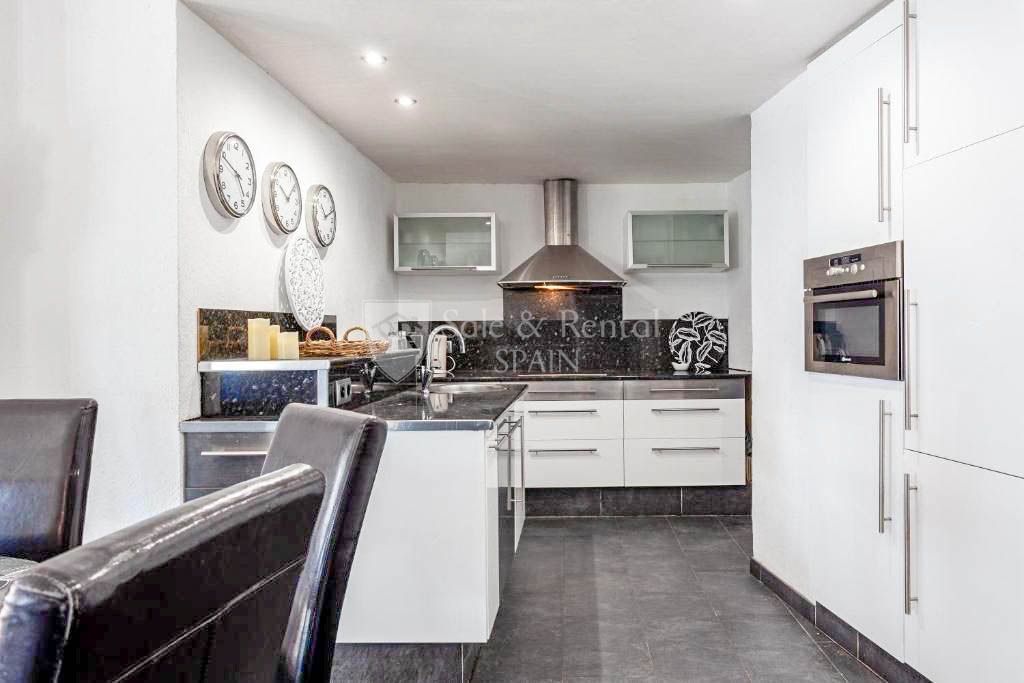 Apartment in Lloret de Mar, Girona, Spain 3 bedrooms, 90 sq.m. No. 166465