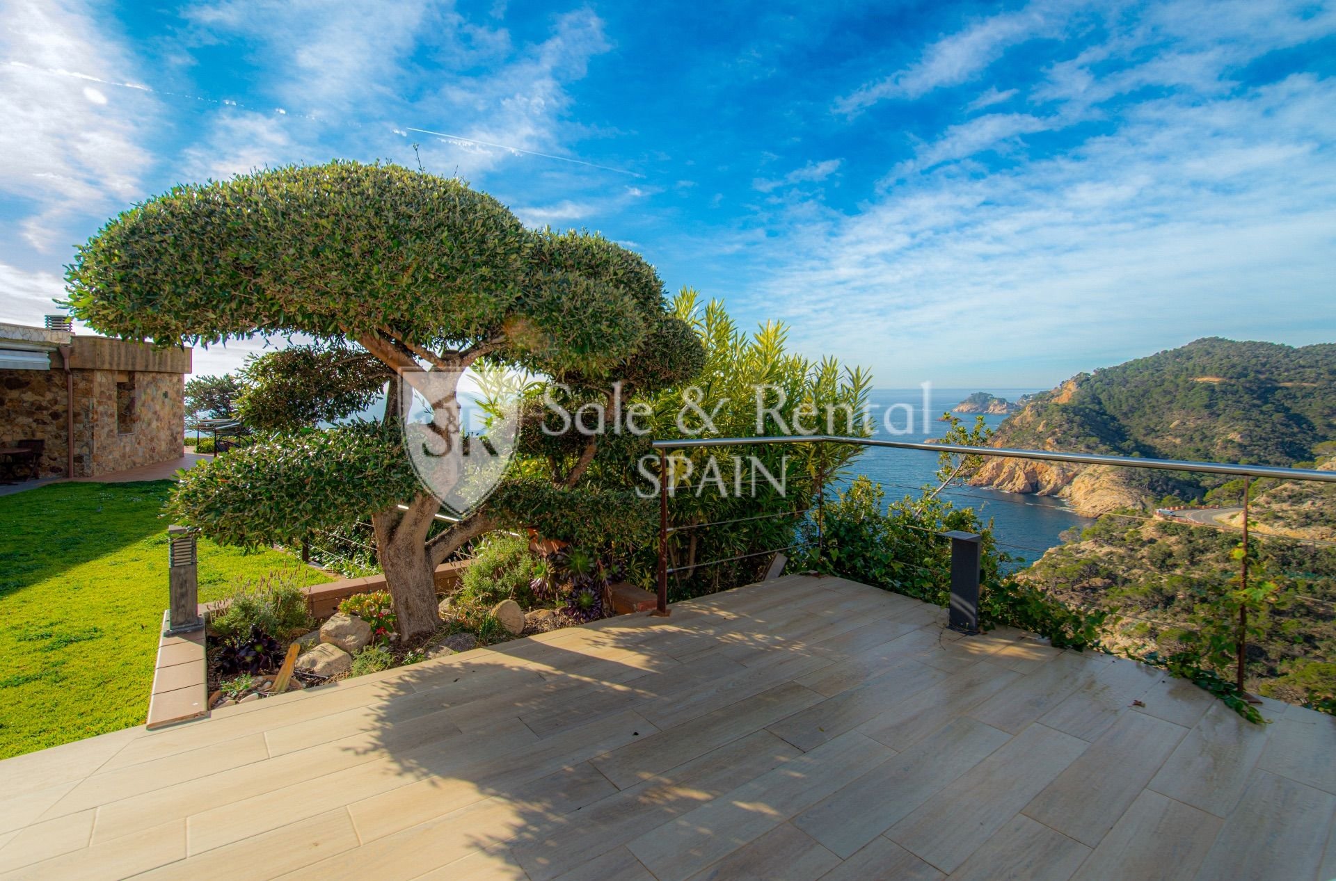 Hus i Tossa de Mar, Girona, Spanien 5 sovrum, 285 kvm. Nr. 166463
