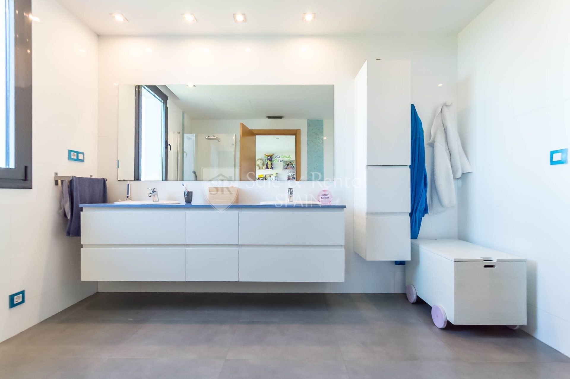 Māja Lloret de Mar, Girona, Spānijā 4 istabas, 270 m2 Nr. 166466