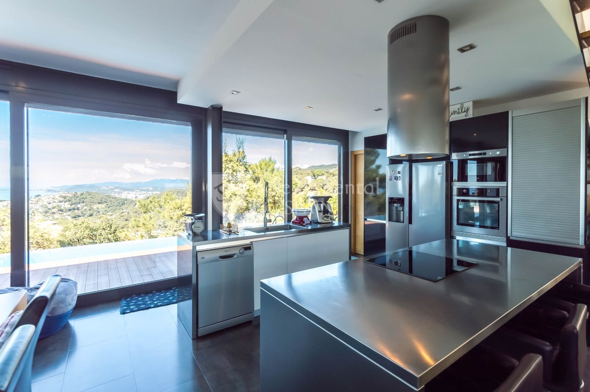Māja Lloret de Mar, Girona, Spānijā 4 istabas, 270 m2 Nr. 166466