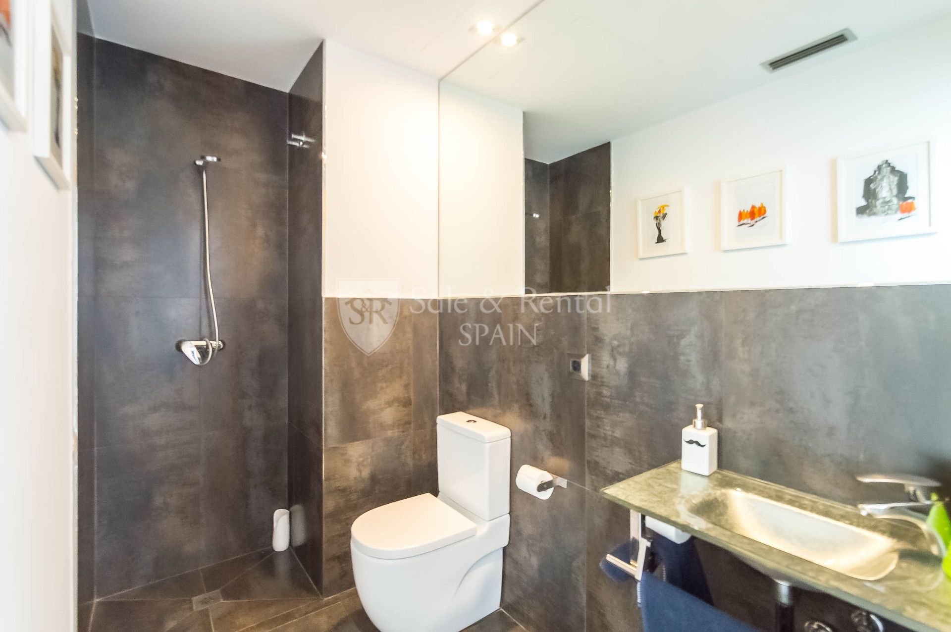Māja Lloret de Mar, Girona, Spānijā 4 istabas, 270 m2 Nr. 166466