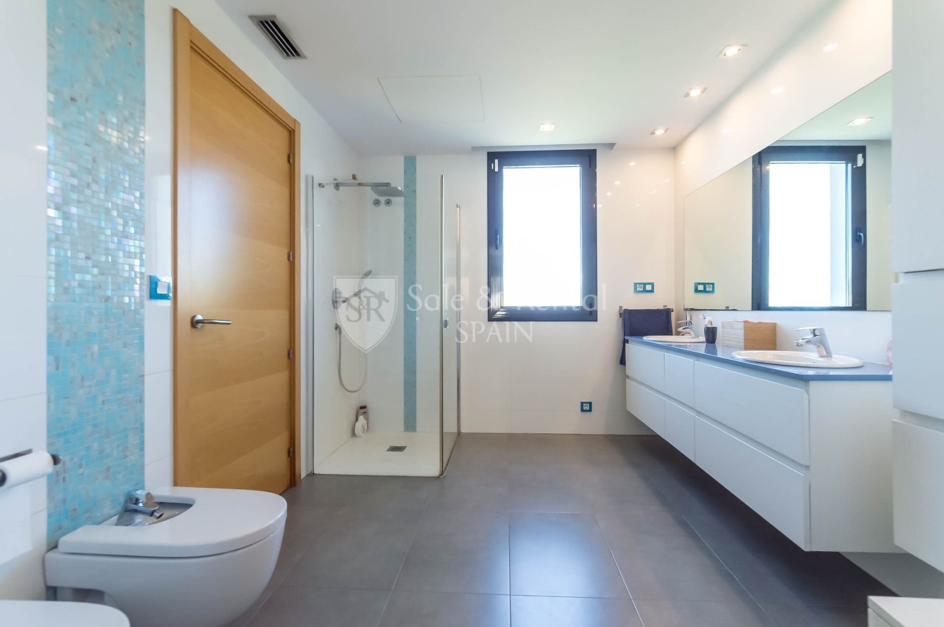 Māja Lloret de Mar, Girona, Spānijā 4 istabas, 270 m2 Nr. 166466