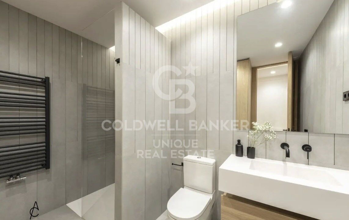Apartment à Madrid, Espagne 2 chambres, 127 m2 No. 157251