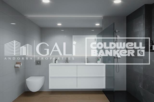 Apartment in Principado De Andorra (Ninguna Poblacion Tiene C.P.), Lleida, Spain 4 bedrooms, 135 sq.m. No. 157249