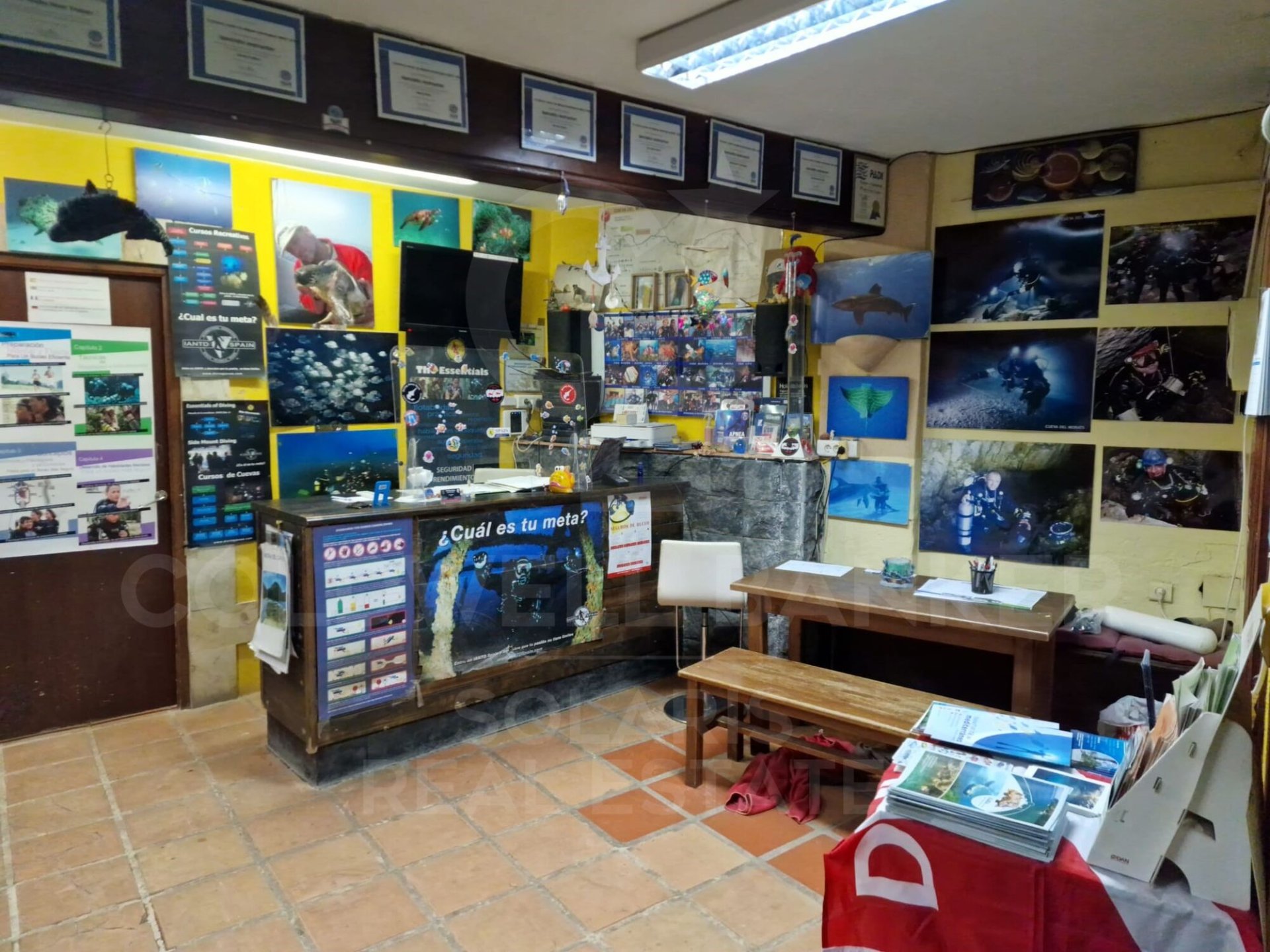 Propiedad comercial en Jávea, Alicante, España 100 m2 No. 157245