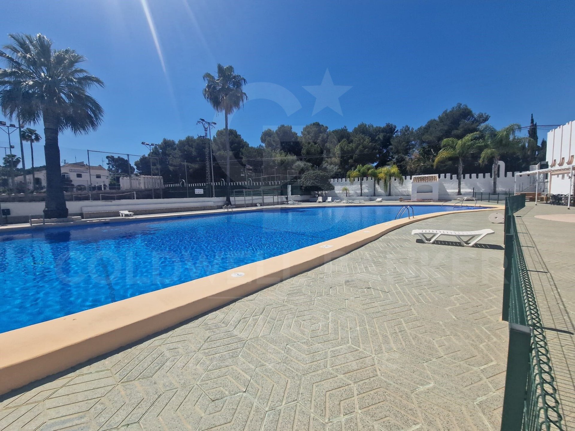 Propiedad comercial en Jávea, Alicante, España 100 m2 No. 157245