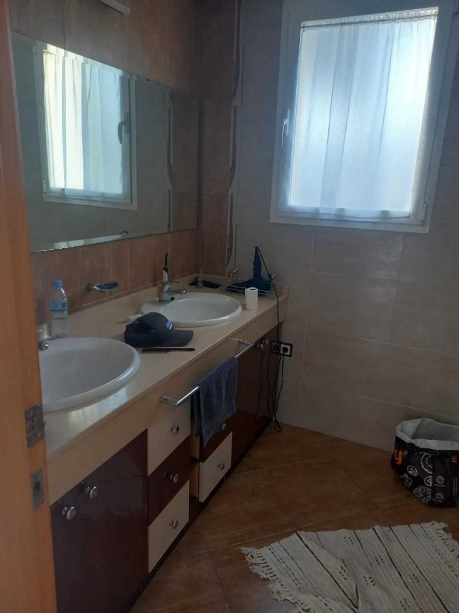 Villa in Calpe, Alicante, Spain 5 bedrooms, 365 sq.m. No. 180450