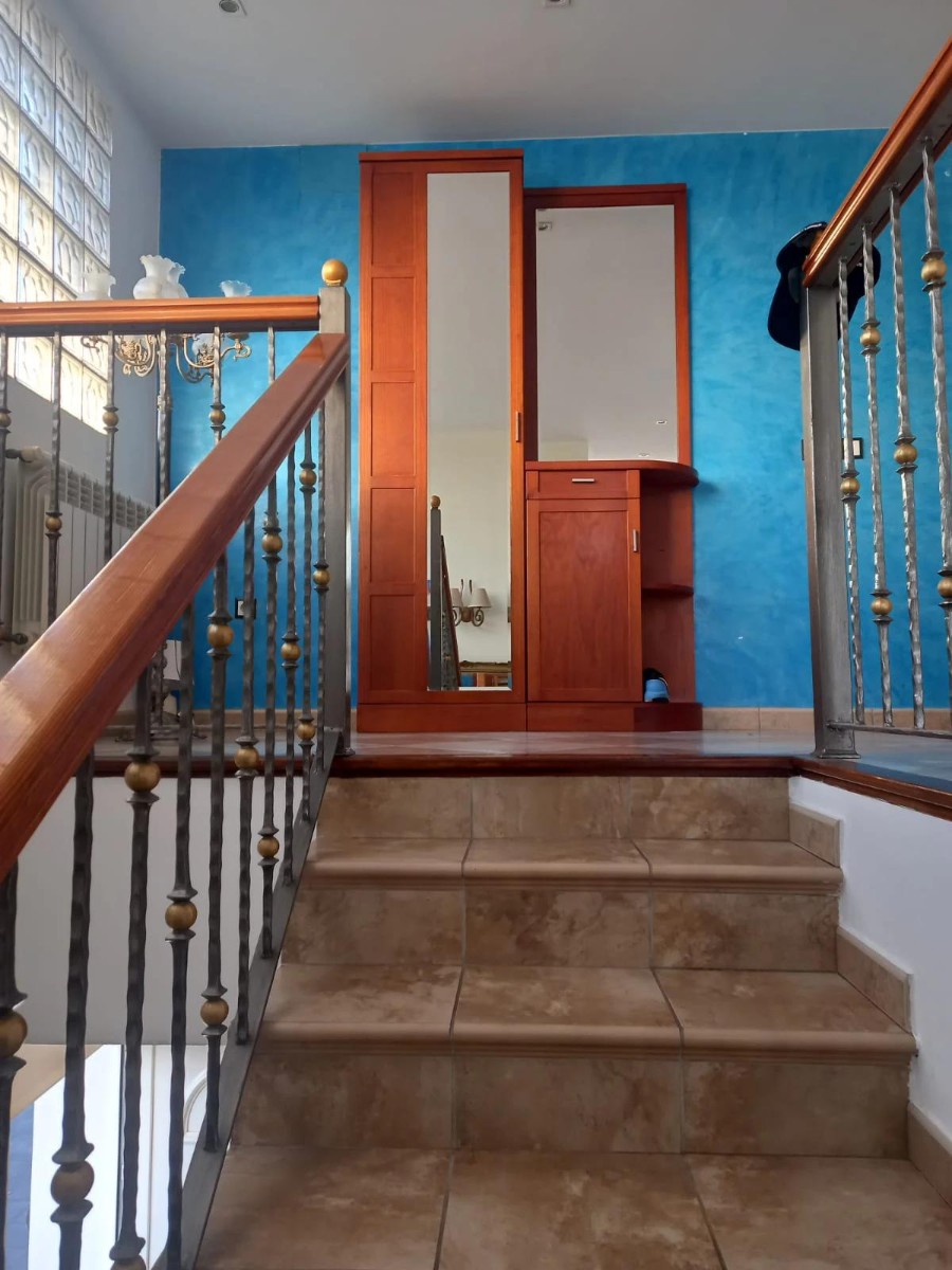 Villa in Calpe, Alicante, Spain 5 bedrooms, 365 sq.m. No. 180450