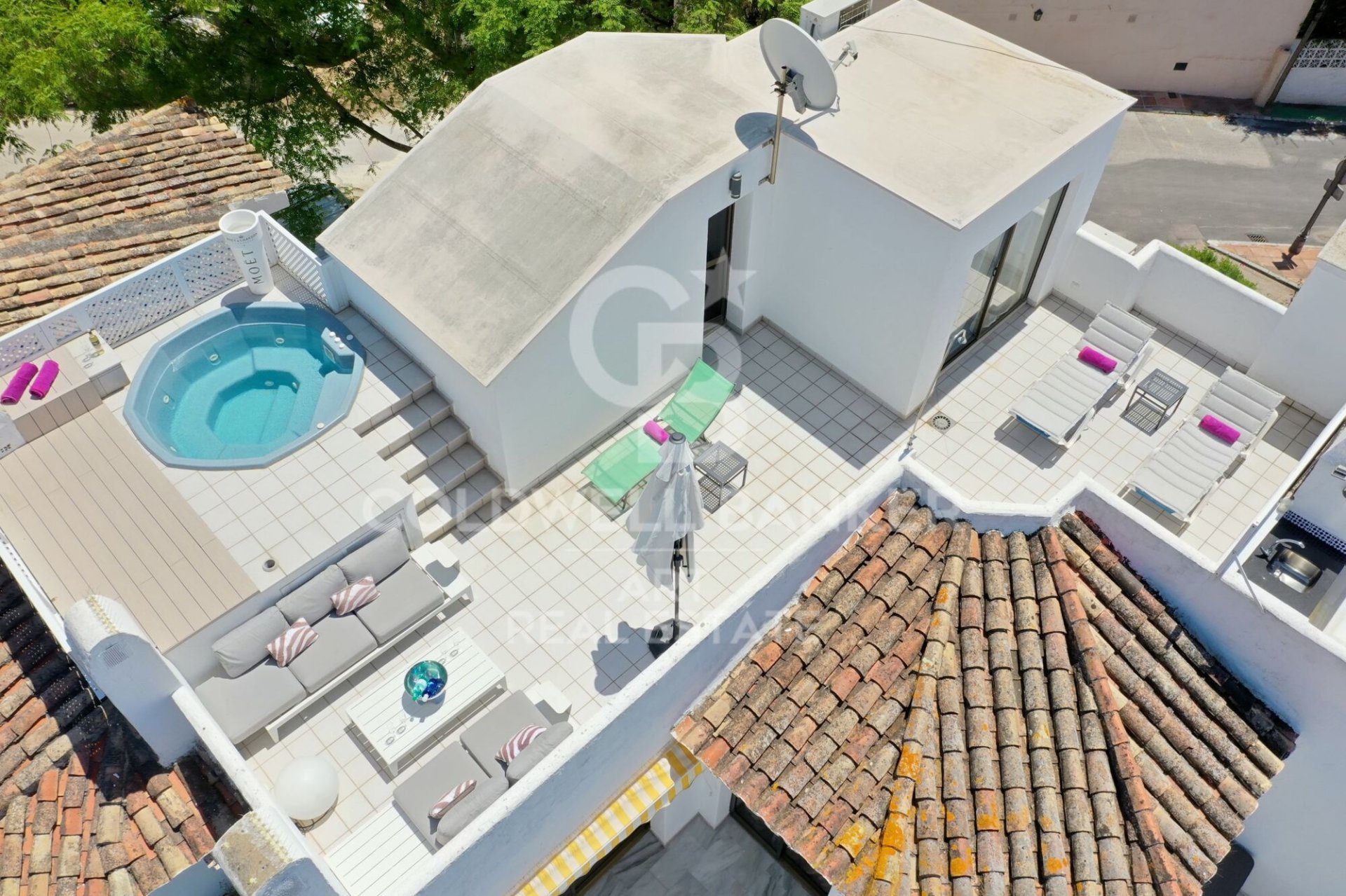 Dvīņu māja Marbella, Malaga, Spānijā 5 istabas, 200 m2 Nr. 179036