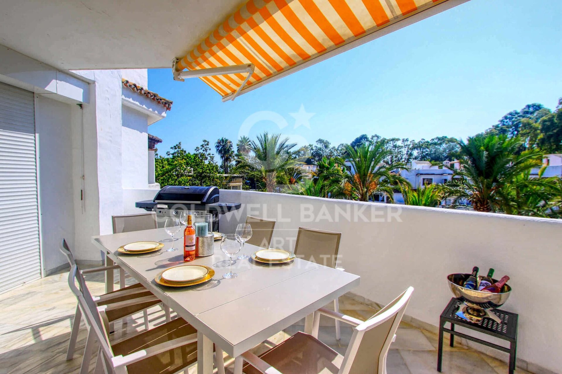 Dvīņu māja Marbella, Malaga, Spānijā 5 istabas, 200 m2 Nr. 179036