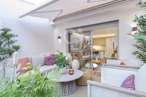 Penthouse w Madrid, Hiszpania 2 sypialnie, 114 mkw. nr 179035