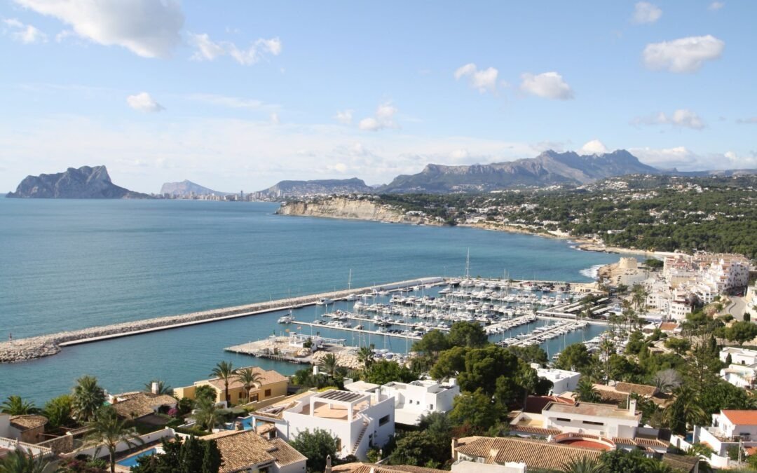 Villa a Moraira, Alicante, Spagna 5 camere da letto, 370 mq. N° 151769