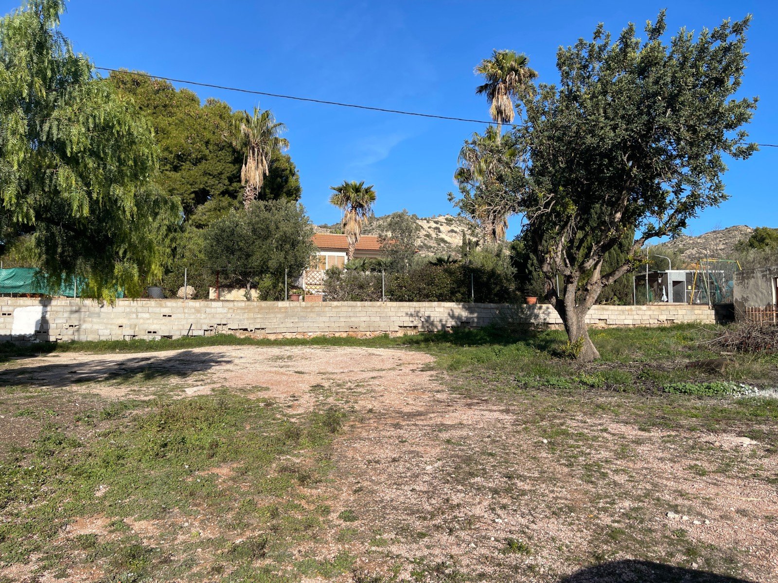 Finca i Aspe, Alicante, Spanien 3 sovrum, 155 kvm. Nr. 149987