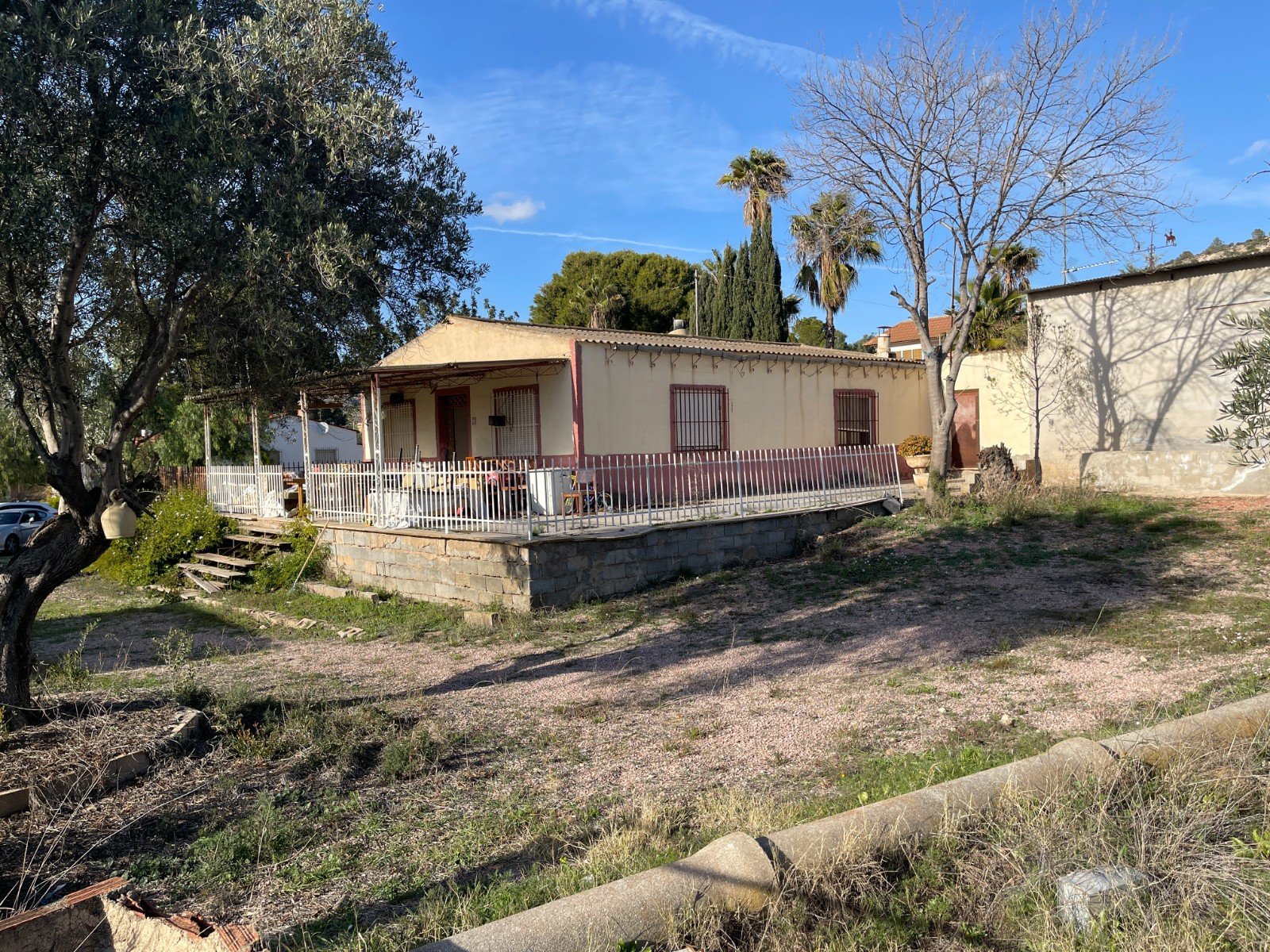 Finca i Aspe, Alicante, Spanien 3 sovrum, 155 kvm. Nr. 149987