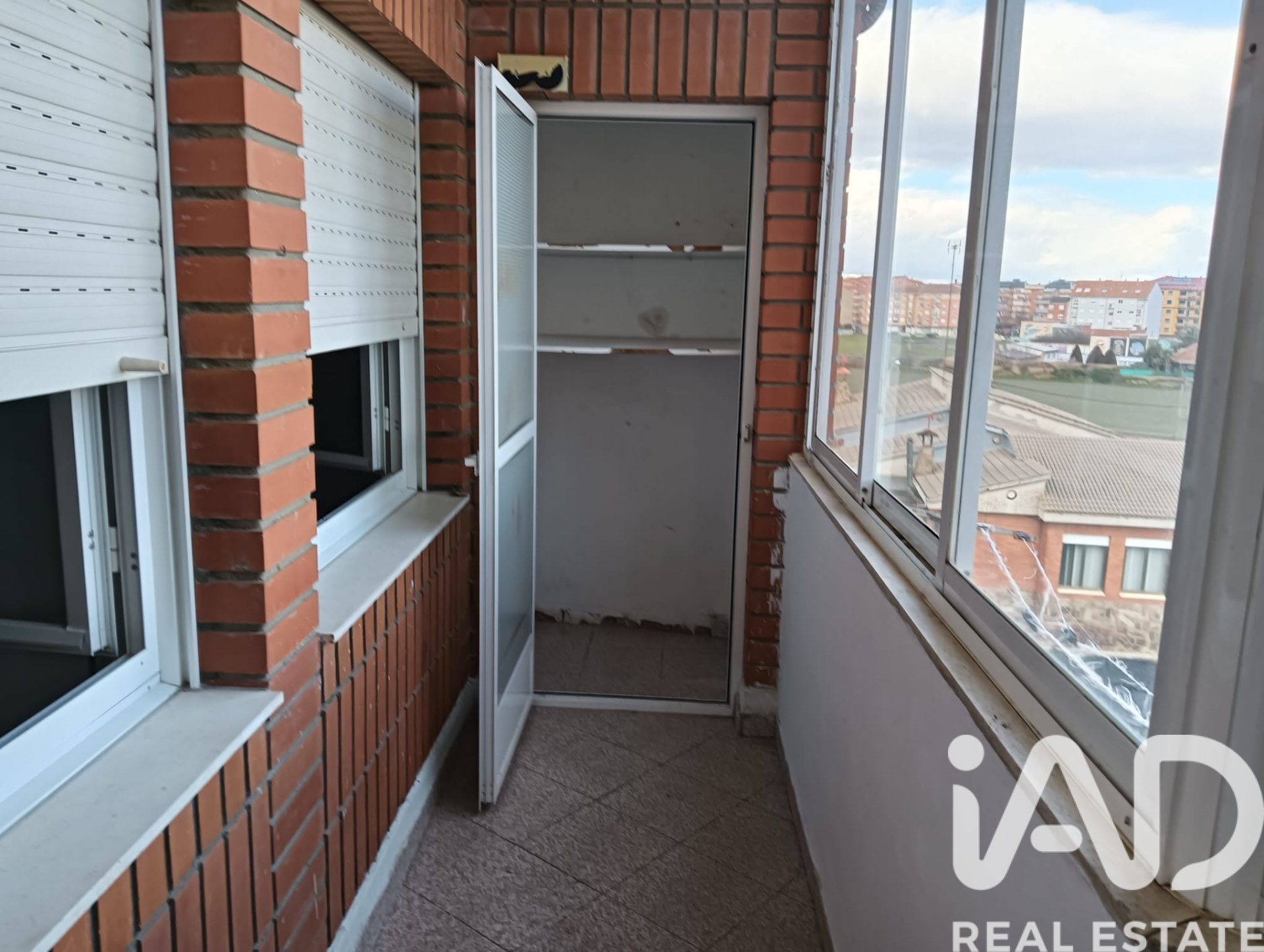 Penthouse in La Baneza, Leon, Spain 3 bedrooms, 153 sq.m. No. 185255