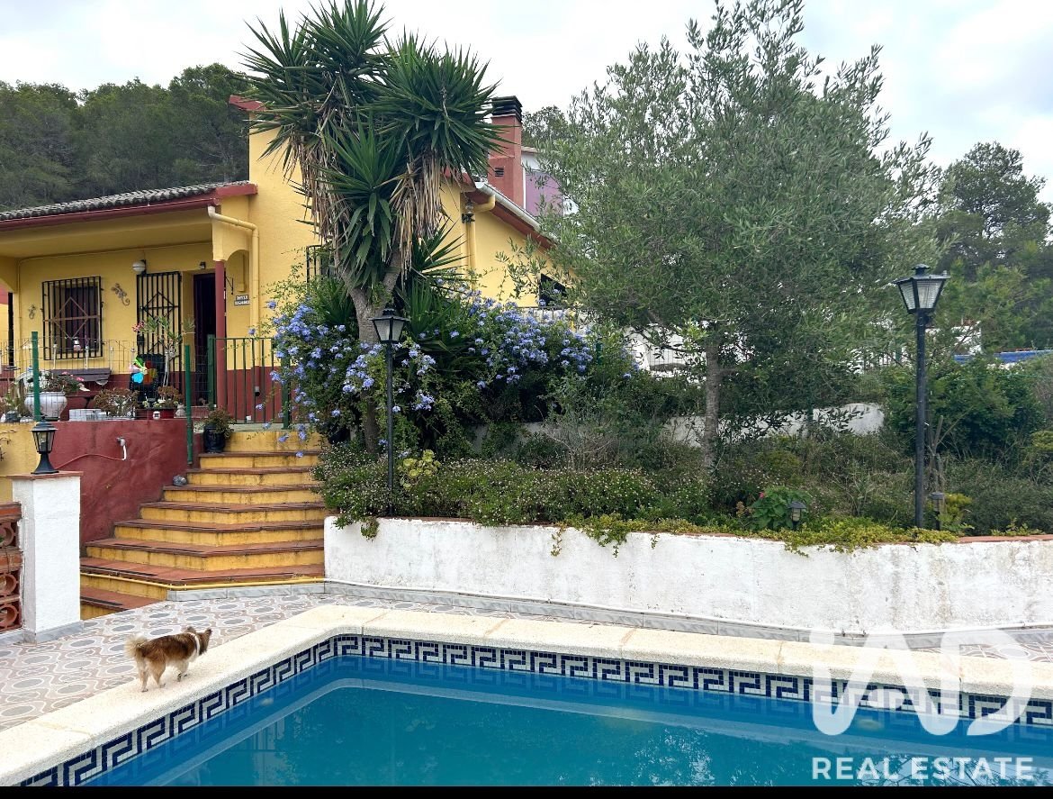 House à La Bisbal Del Penedes, Tarragona, Espagne 3 chambres, 71 m2 No. 188056