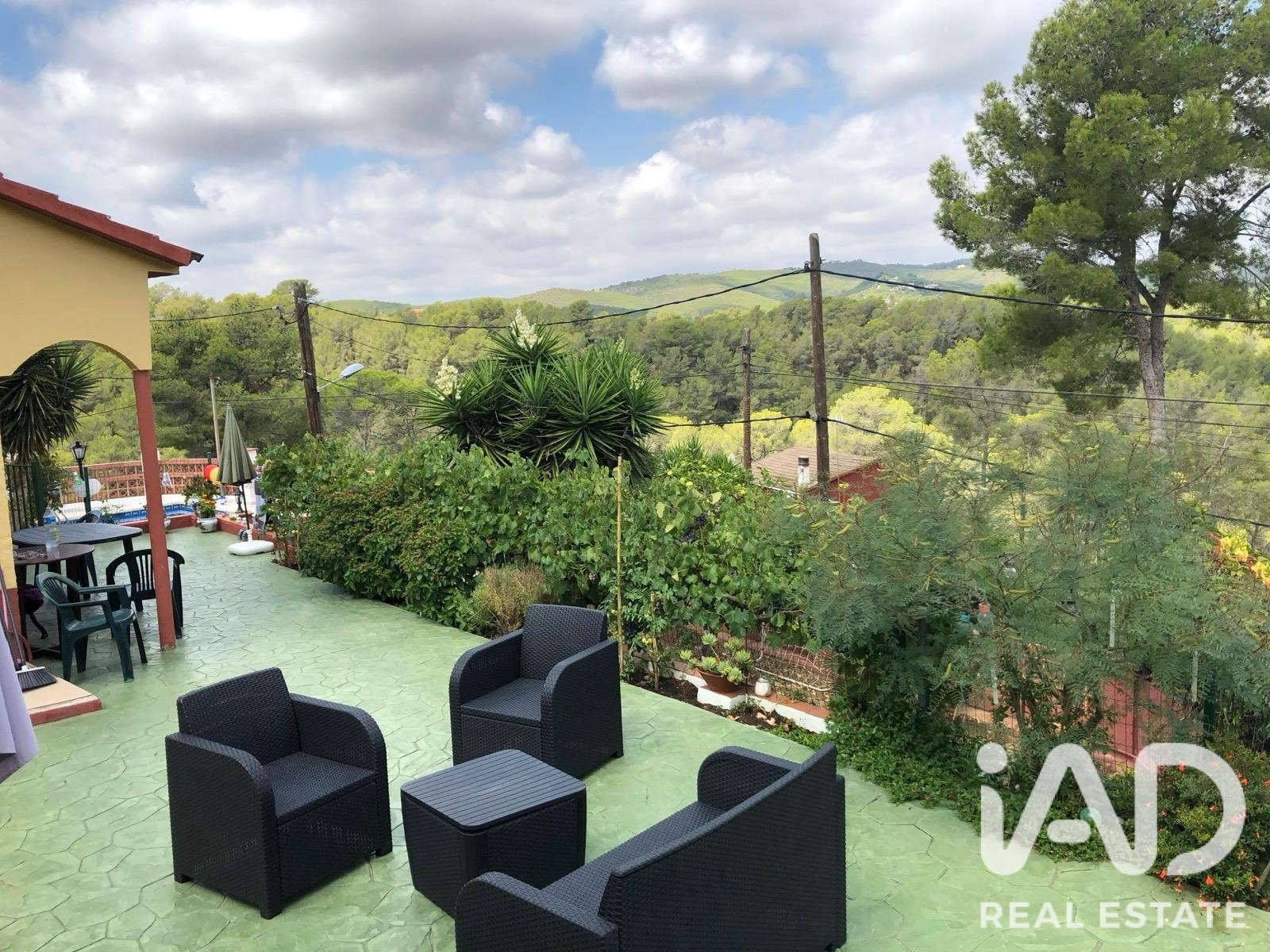 House à La Bisbal Del Penedes, Tarragona, Espagne 3 chambres, 71 m2 No. 188056