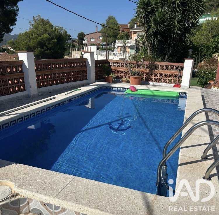 House à La Bisbal Del Penedes, Tarragona, Espagne 3 chambres, 71 m2 No. 188056