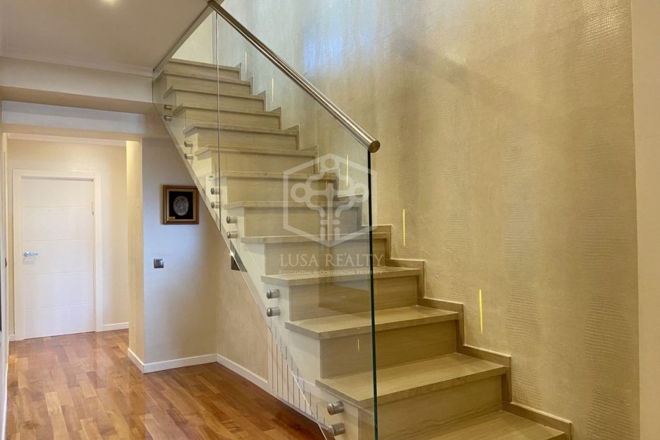 Wohnung in Barcelona, Spanien 4 Schlafzimmer, 220 m2 Nr. 78354