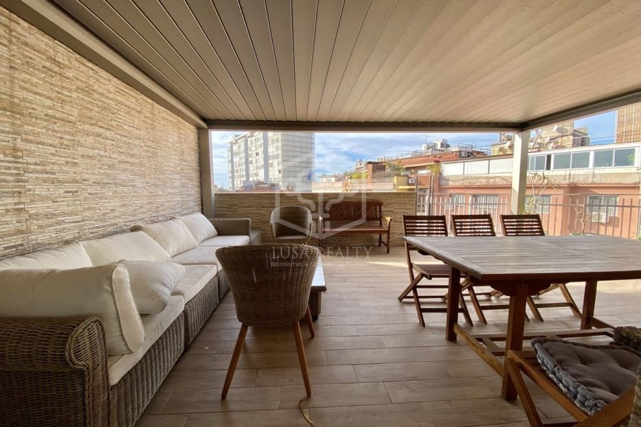 Wohnung in Barcelona, Spanien 4 Schlafzimmer, 220 m2 Nr. 78354