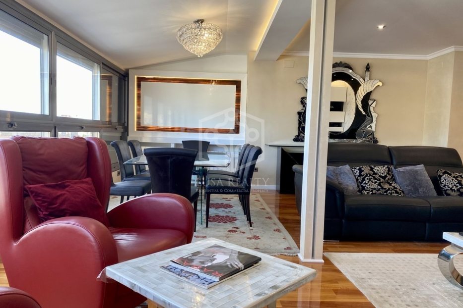 Wohnung in Barcelona, Spanien 4 Schlafzimmer, 220 m2 Nr. 78354