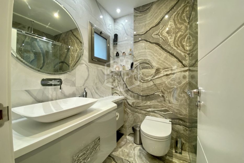 Wohnung in Barcelona, Spanien 4 Schlafzimmer, 220 m2 Nr. 78354