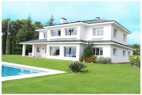 Villa in Sant Andreu de Llavaneres, Barcelona, Spanien 6 Schlafzimmer, 652 m2 Nr. 78352
