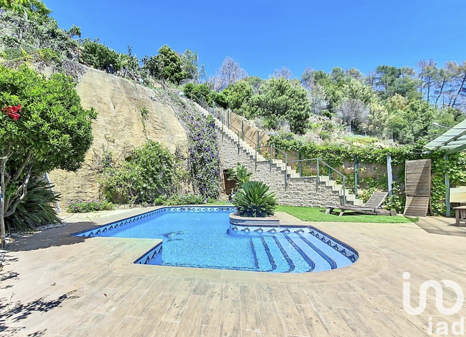 Talo Sant Fost de Campsentelles, Barcelona, Espanja 4 makuuhuonetta, 345 m2 No. 153970