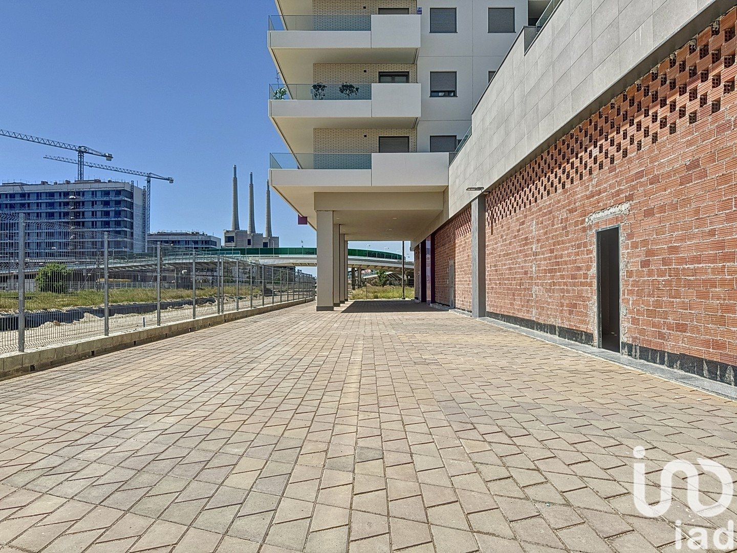 Kommersiell fastighet i Badalona, Barcelona, Spanien 1 sovrum, 329 kvm. Nr. 153967