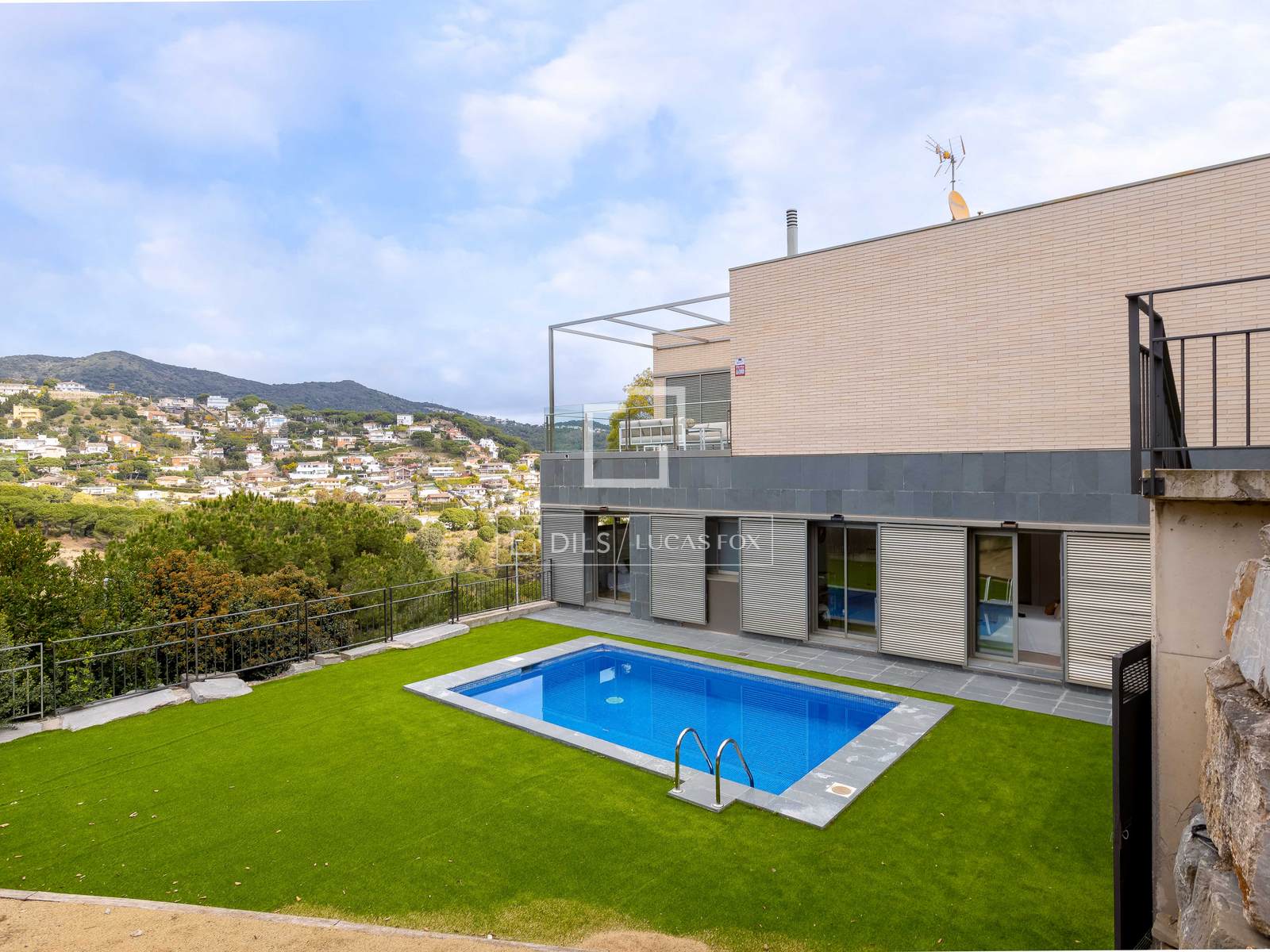 Villa en Alella, Barcelona, España 4 dormitorios, 330 m2 No. 164601