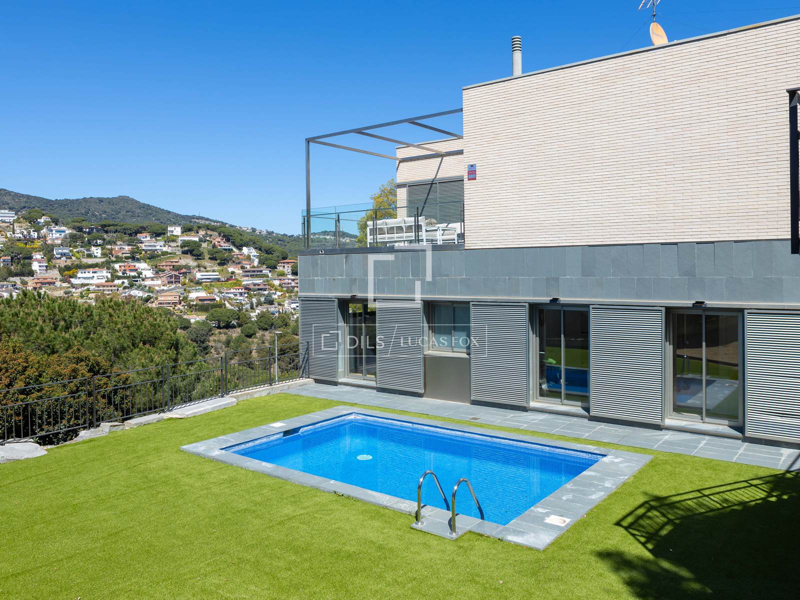 Villa en Alella, Barcelona, España 4 dormitorios, 330 m2 No. 164601