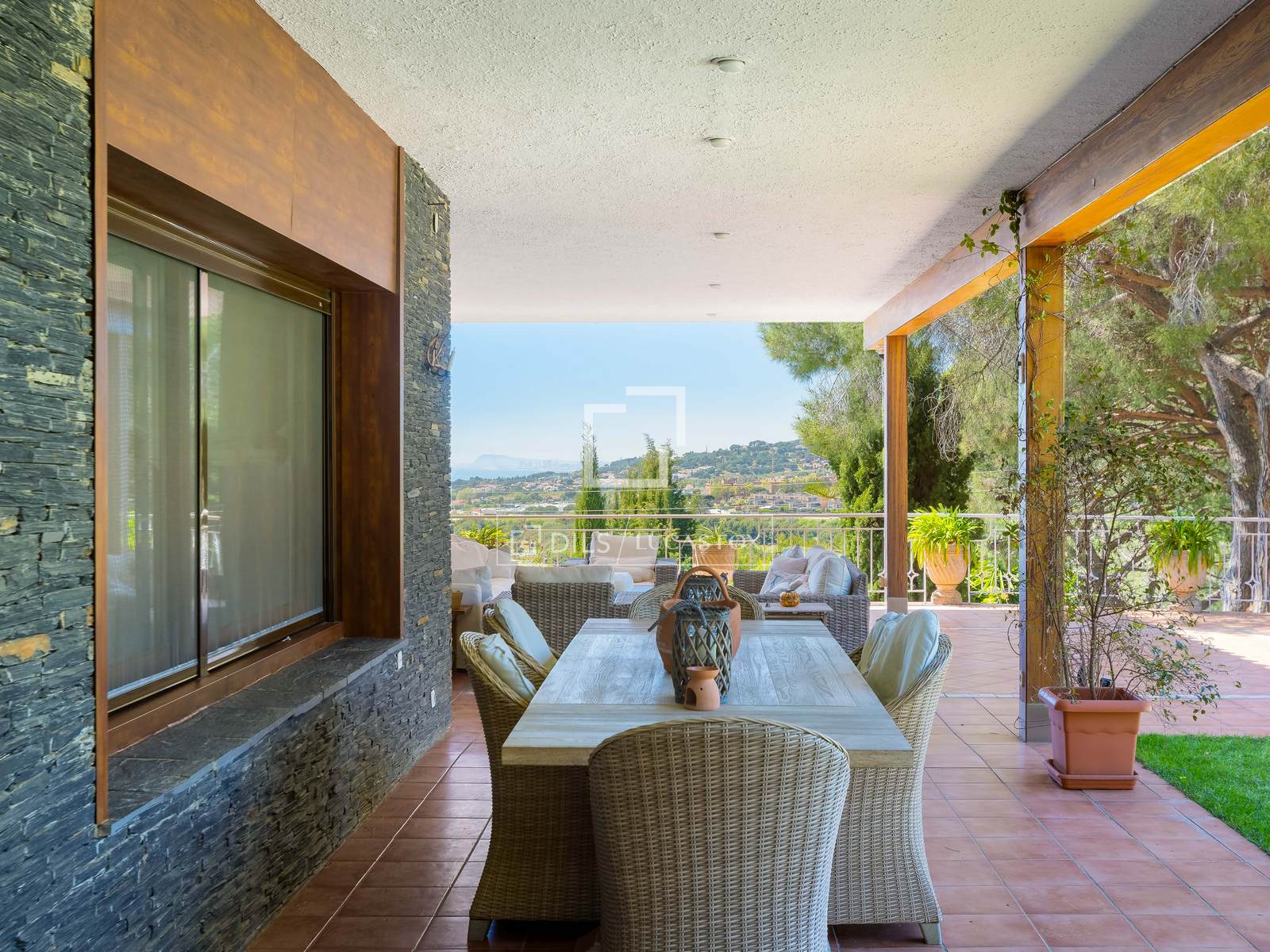 Villa Cabrils, Barcelona, Spānijā 6 istabas, 1157 m2 Nr. 166319