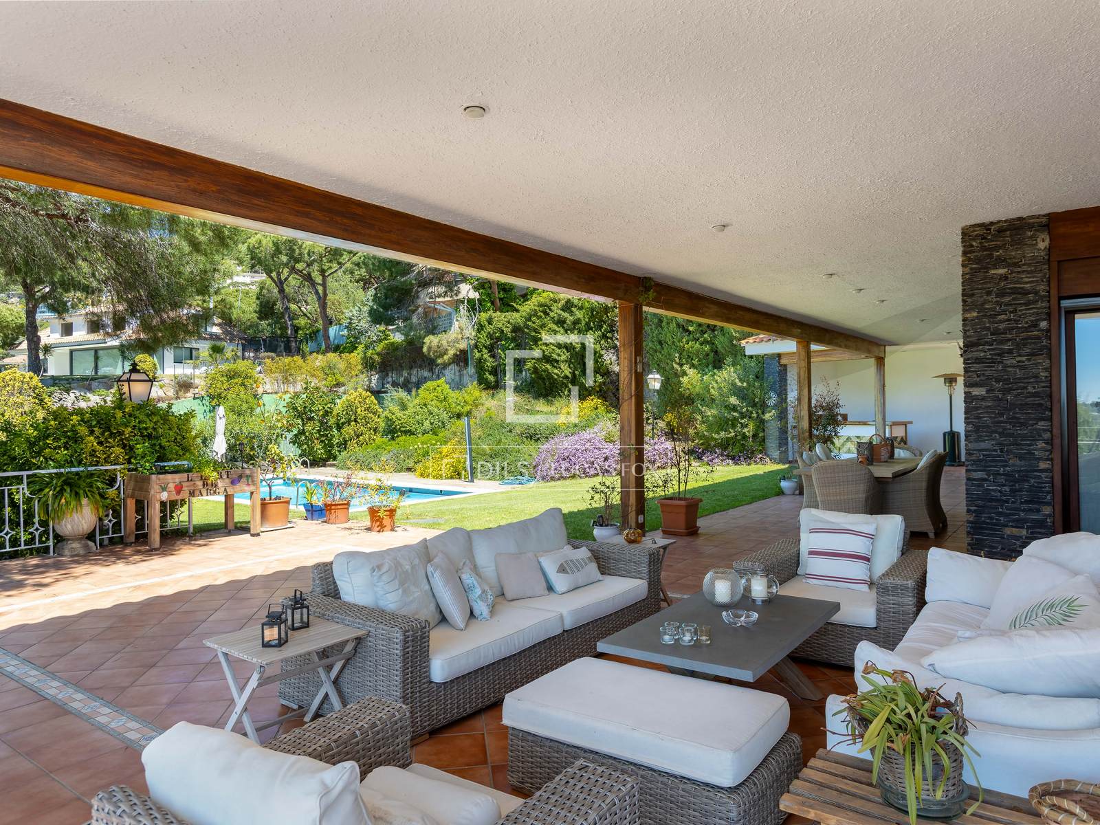Villa Cabrils, Barcelona, Spānijā 6 istabas, 1157 m2 Nr. 166319