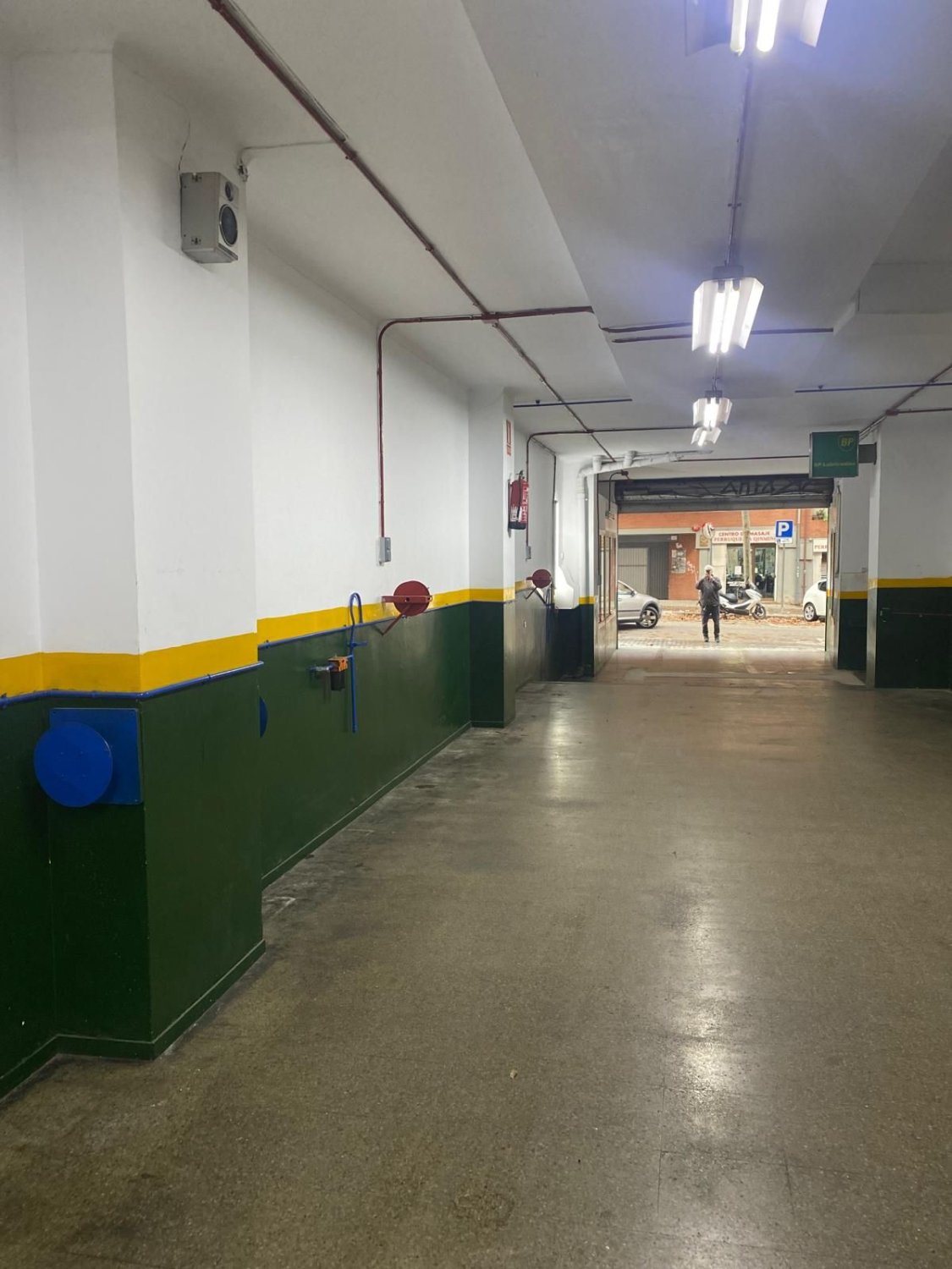 Commercial property à Barcelona, Espagne 222 m2 No. 194533