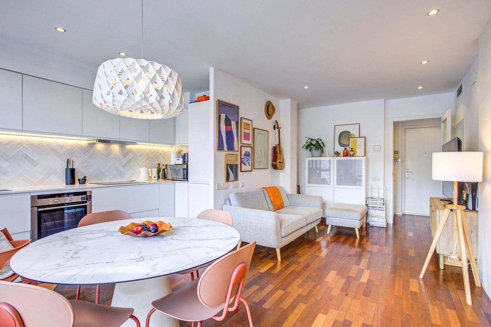 Dzīvoklis Barcelona, Spānijā 2 istabas, 83 m2 Nr. 194529