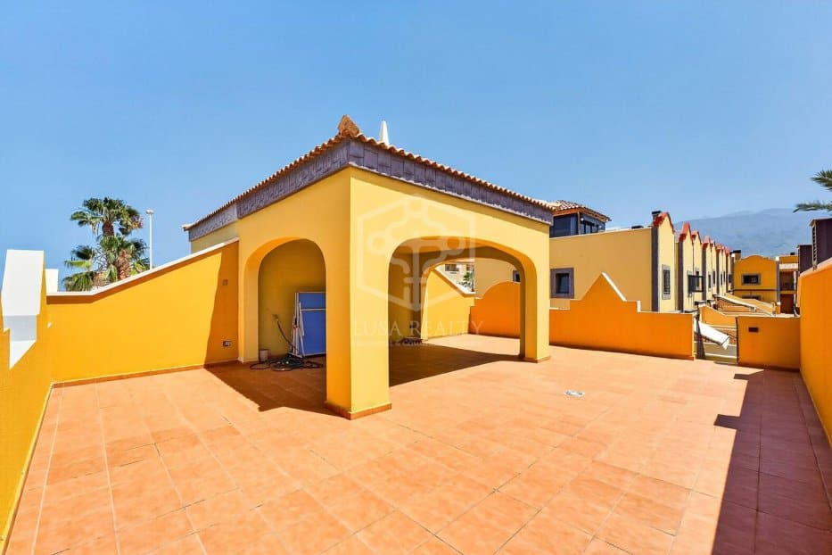 Townhouse à Adeje, Tenerife, Espagne 4 chambres, 238 m2 No. 194464