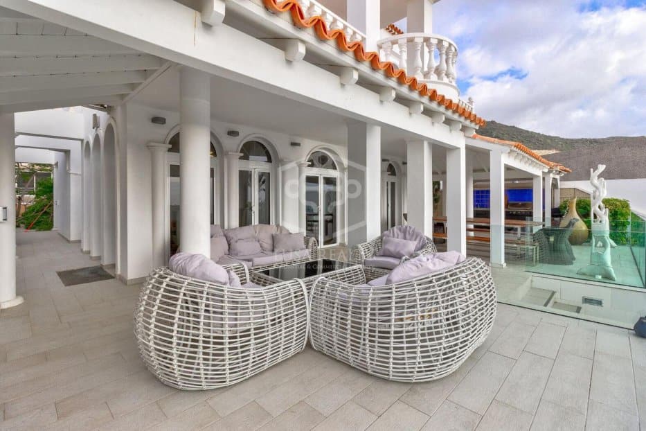 Villa à Adeje, Tenerife, Espagne 4 chambres, 239 m2 No. 194463