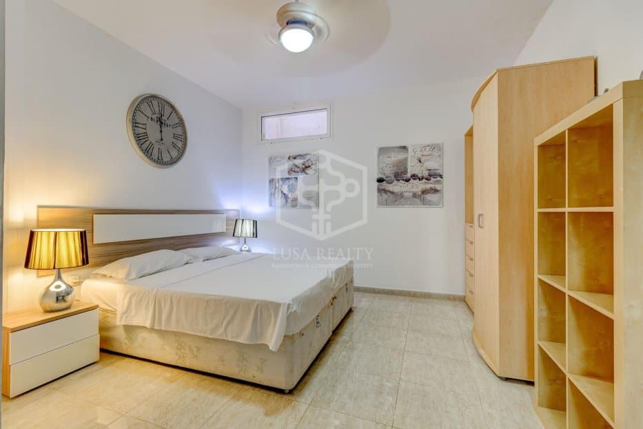Villa à Adeje, Tenerife, Espagne 4 chambres, 239 m2 No. 194463
