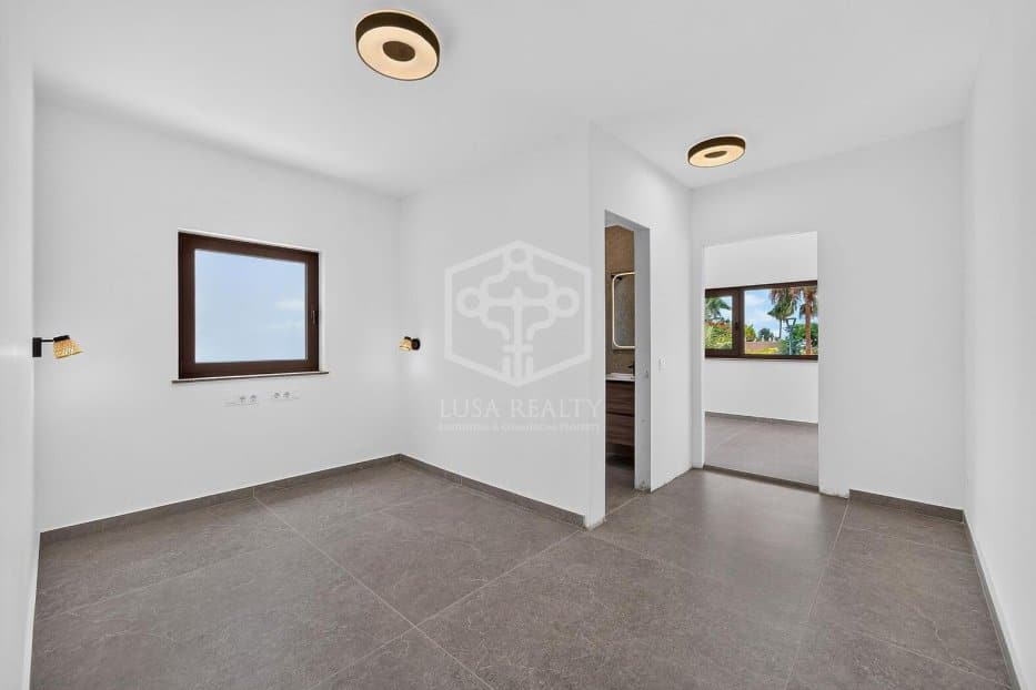 Villa à Adeje, Tenerife, Espagne 5 chambres, 343 m2 No. 194462